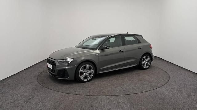 Gris chronos métallisé Utilisé 2023 Audi A1 Sportback S-Line Citadine | 33 690 € - Image 1/4