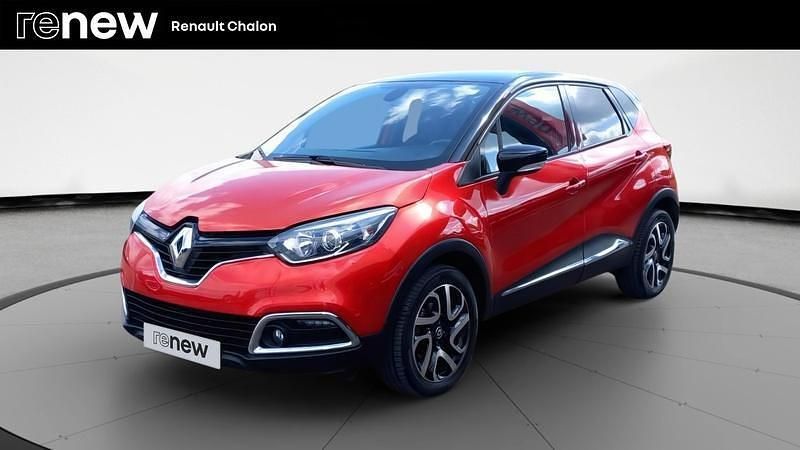 Rouge Utilisé 2017 Renault Captur Intens SUV | 14 700 € (Bon prix) - Image 1/4