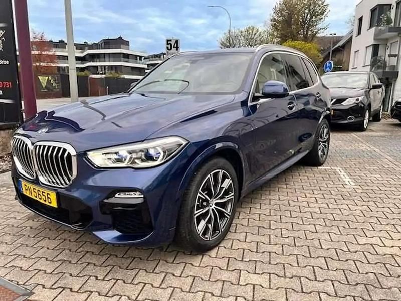 Bleu Occasion 2021 BMW X5 Sport Line SUV | 57 950 € (Prix juste) - Image 1/4