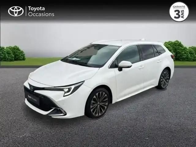 Occasion Toyota Corolla Design 98 ch (72 kW) 2023 Blanc Break