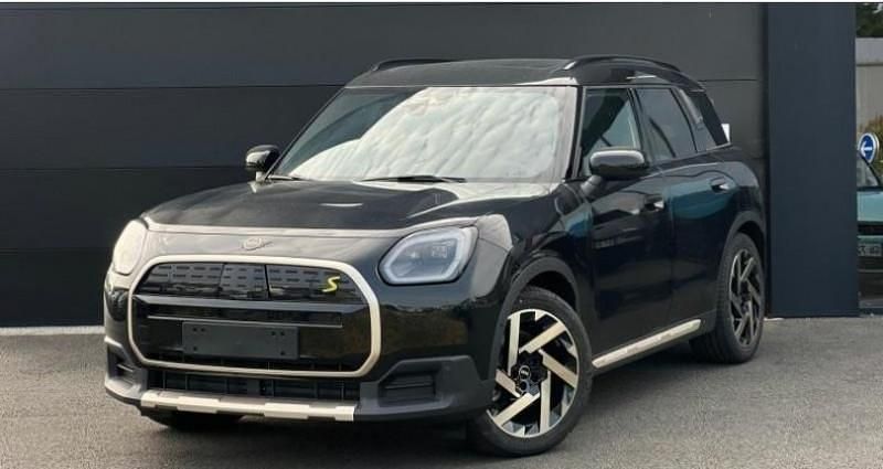 Utilisé 2024 Mini Countryman Favoured SUV | 44 300 € - Image 1/4