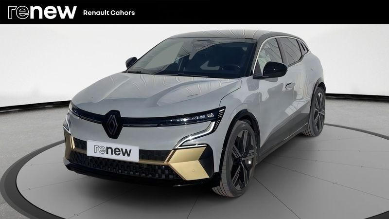Gris Utilisé 2022 Renault Mégane Iconic Berline | 27 499 € (Prix juste) - Image 1/4