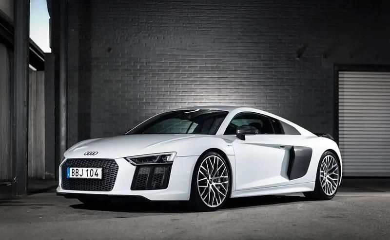 Gris Utilisé 2016 Audi R8 Coupé Coupé | 137 990 € (Prix juste) - Image 1/4