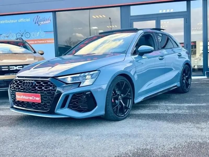 Gris Utilisé 2024 Audi RS3 Citadine | 97 990 € - Image 1/4