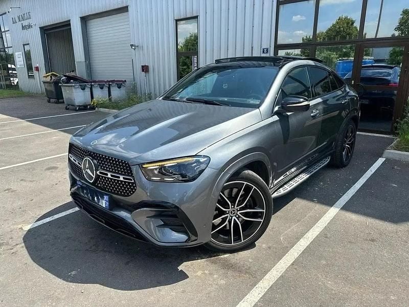 Gris Utilisé 2024 Mercedes GLE450 AMG Coupé | 110 990 € - Image 1/4