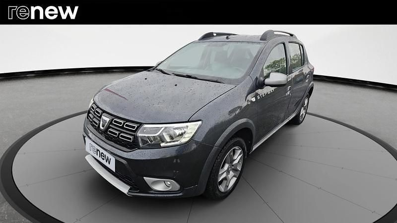 Gris Utilisé 2019 Dacia Sandero Stepway Citadine | 10 490 € (Prix juste) - Image 1/4