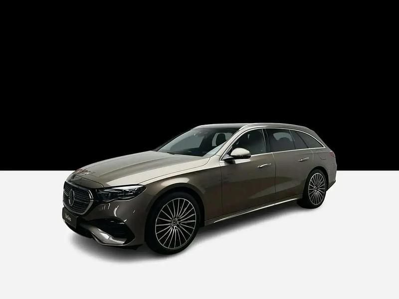 Brun Occasion 2024 Mercedes E300 Break | 79 990 € - Image 1/4