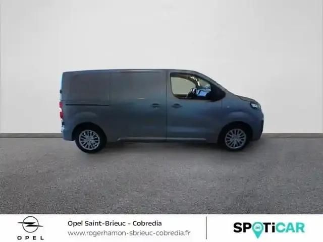 Occasion Opel Vivaro-e Combi 100 kW (136 ch) 2025 Gris acier métal Van