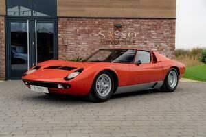 Rouge Occasion 1967 Lamborghini Miura Coupé | 1 847 580 € - Image 1/4