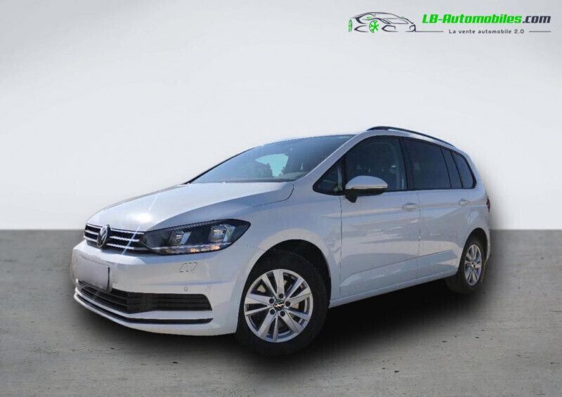 Utilisé 2022 VW Touran Monospace | 31 200 € (Prix juste) - Image 1/4