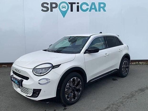 Blanc Utilisé 2024 Fiat 600 La Prima | 23 990 € - Image 1/4