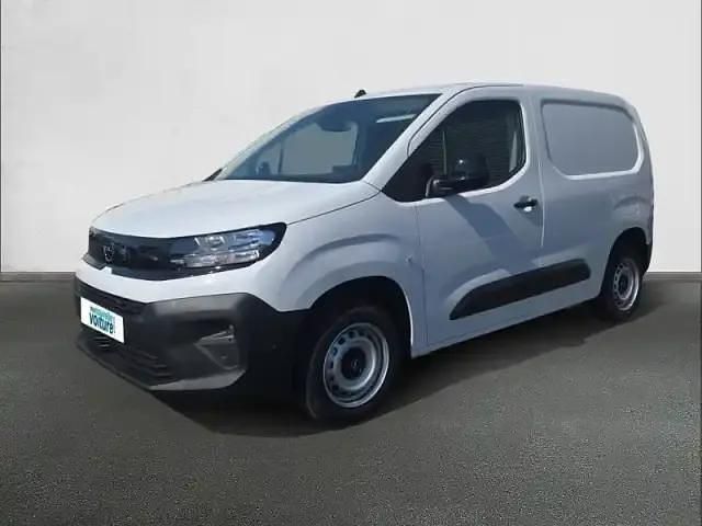 Blanc Nouvelle 2025 Opel Combo S Monospace | 22 900 € - Image 1/4