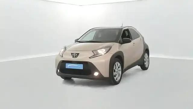 Jaune Occasion 2022 Toyota Aygo X SUV | 15 490 € (Prix juste) - Image 1/4