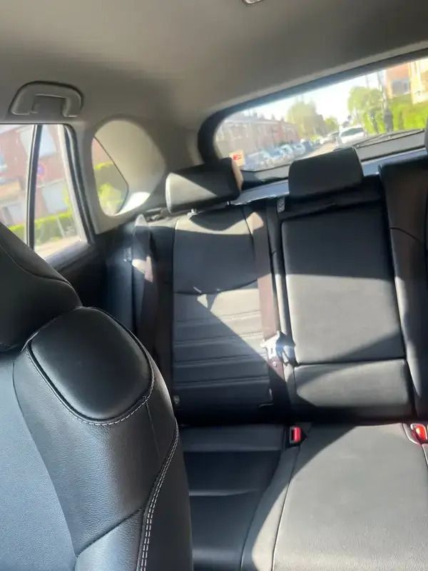 Argent Utilisé 2021 Toyota RAV4 Hybrid Lounge SUV | 32 000 € (Super prix) - Image 1/4