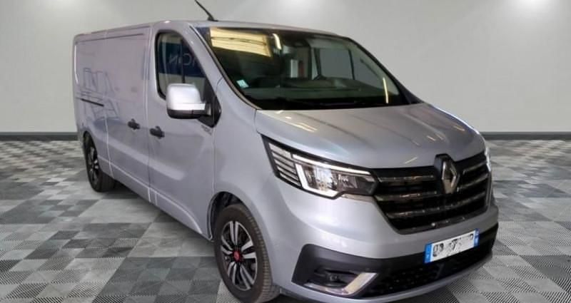 Utilisé 2023 Renault Trafic Van | 25 980 € (Bon prix) - Image 1/4