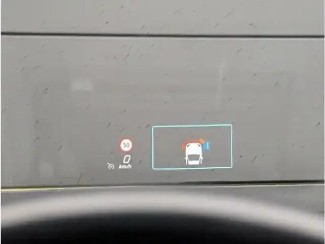 Occasion Mercedes CLA180 Shooting Brake 136 ch (100 kW) 2024 Gris montagne métallisé Break