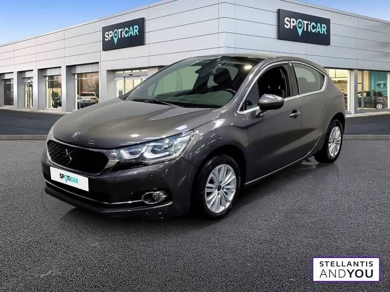 Gris Utilisé 2018 DS Automobiles DS4 Be Chic Berline | 8 490 € (Super prix) - Image 1/4