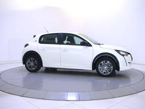 Occasion Peugeot e-208 Active 100 kW (136 ch) 2022 Blanc Citadine