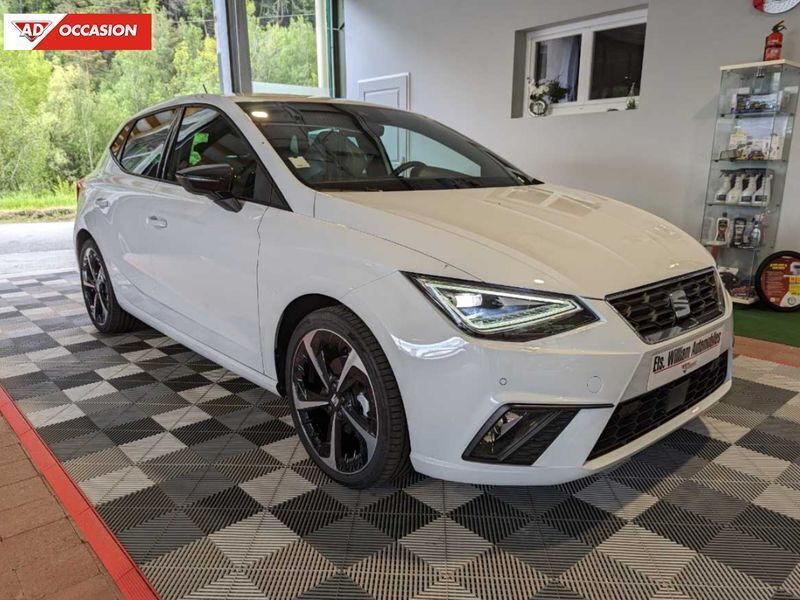Blanc Utilisé 2023 Seat Ibiza FR Berline | 26 990 € (Prix cher) - Image 1/4