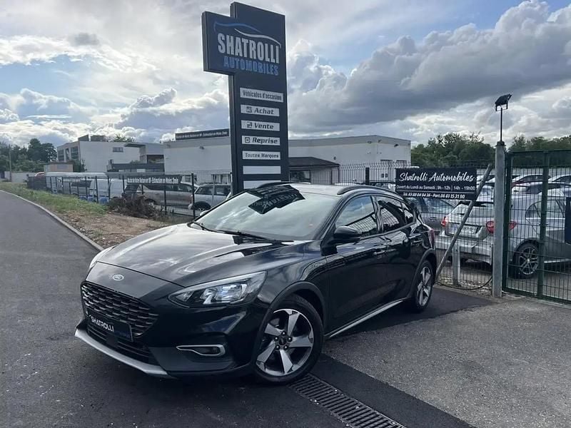 Noir Utilisé 2020 Ford Focus Berline | 12 000 € (Bon prix) - Image 1/4