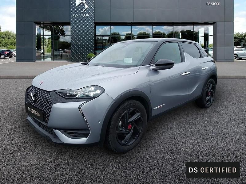 Gris Utilisé 2021 DS Automobiles DS3 Crossback Performance Line Plus SUV | 16 990 € (Prix juste) - Image 1/4