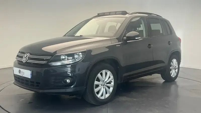 Noir Utilisé 2016 VW Tiguan Business SUV | 12 490 € (Prix juste) - Image 1/4