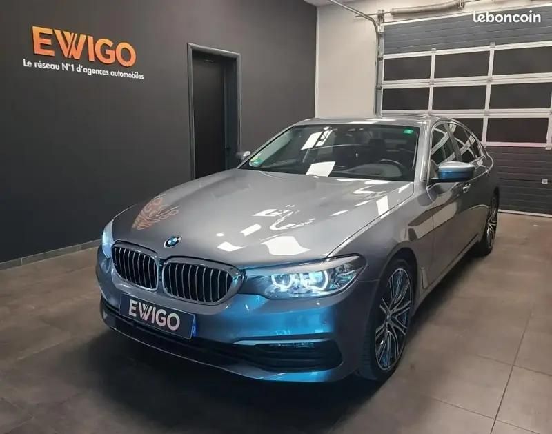 Gris Utilisé 2018 BMW 518 Comfort Edition Berline | 22 990 € (Prix juste) - Image 1/2