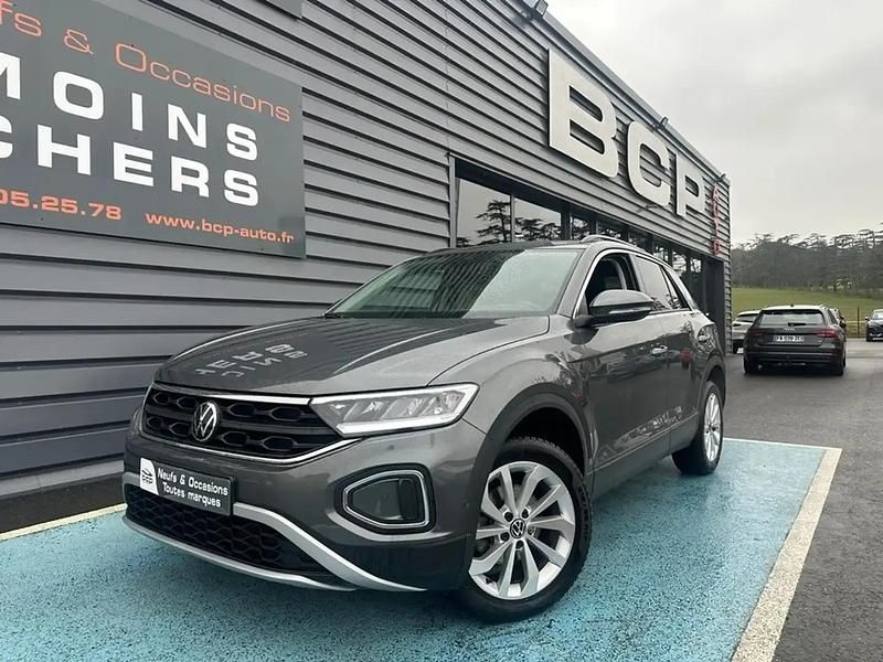 Gris Occasion 2024 VW T-Roc Life SUV | 29 990 € (Prix juste) - Image 1/4