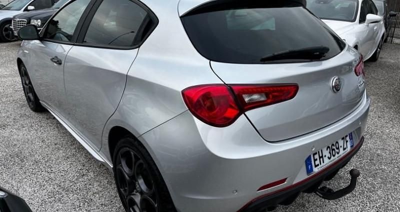 Occasion Alfa Romeo Giulietta Exclusive 120 ch (88 kW) 2016 Citadine