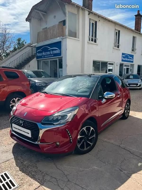Rouge Utilisé 2018 DS Automobiles DS3 So Chic Berline | 7 490 € (Super prix) - Image 1/4