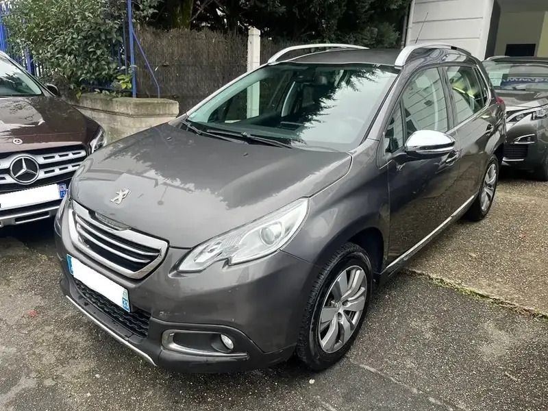 Gris Utilisé 2015 Peugeot 2008 S SUV | 7 990 € (Prix assez cher) - Image 1/4
