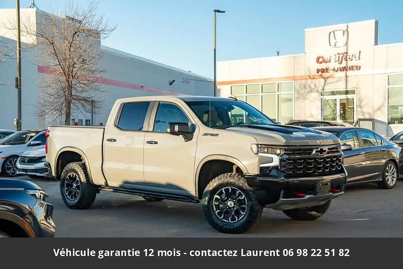 Beige Occasion 2024 Chevrolet Silverado SUV | 66 454 € (Prix juste) - Image 1/4
