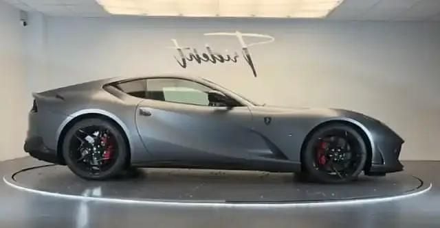 Occasion Ferrari 812 800 ch (588 kW) 2018 Rosso corsa ds 322 Coupé