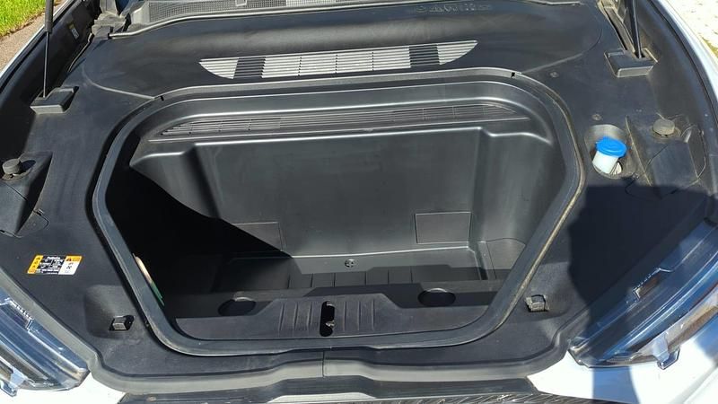 Image 3/3