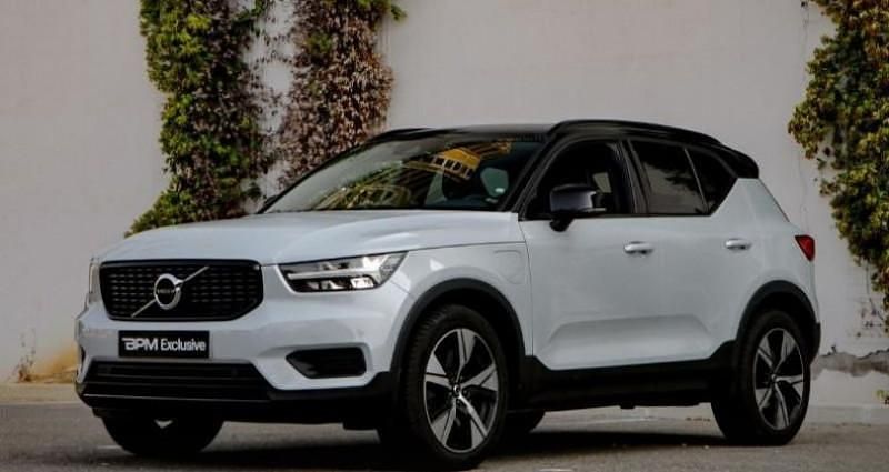 Utilisé 2021 Volvo XC40 Business Edition SUV | 28 400 € (Prix juste) - Image 1/4