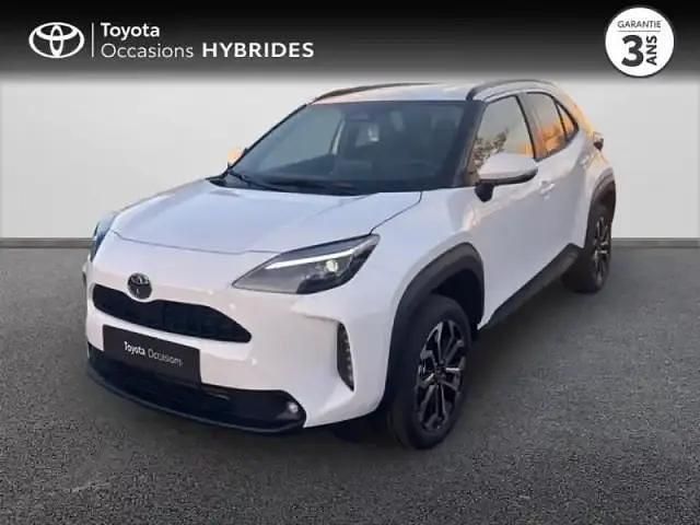 Blanc Utilisé 2025 Toyota Yaris Hybrid Design SUV | 32 200 € - Image 1/4