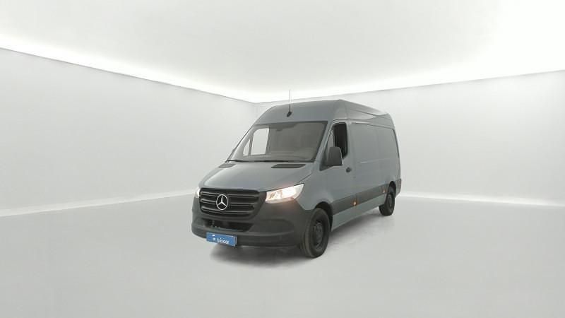 Gris Utilisé 2023 Mercedes Sprinter Van | 33 990 € (Super prix) - Image 1/4
