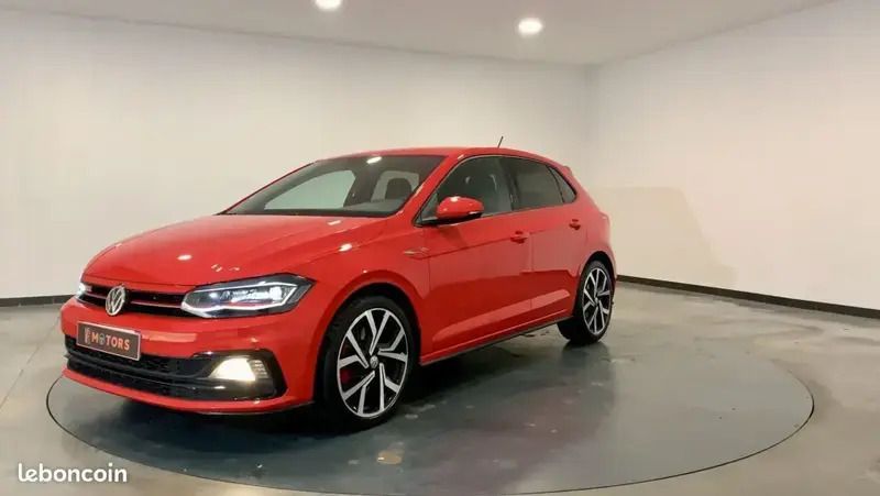 Rouge Utilisé 2019 VW Polo GTI Citadine | 19 990 € (Prix juste) - Image 1/4