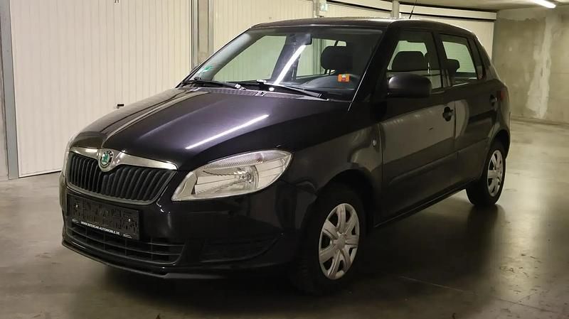 Image 2/4