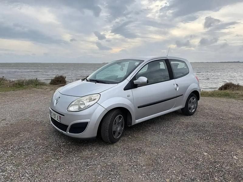Gris Occasion 2008 Renault Twingo Expression Citadine | 2 399 € (Prix juste) - Image 1/4