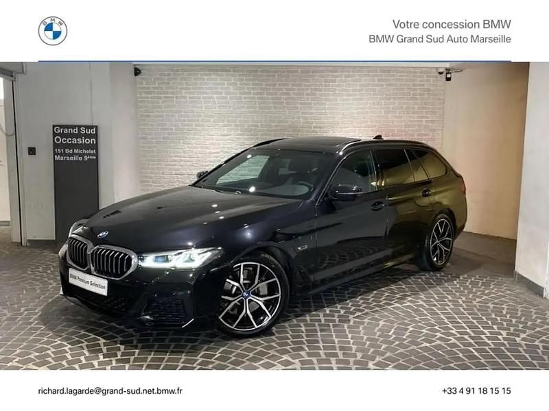 Noir Utilisé 2022 BMW 530 M Sport Break | 49 790 € (Prix juste) - Image 1/4