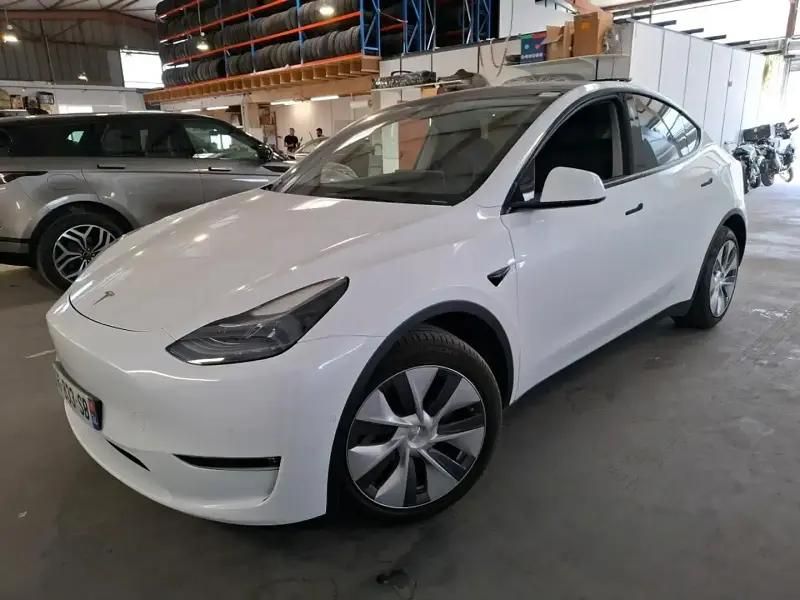 Utilisé 2022 Tesla Model Y Long Range SUV | 27 000 € - Image 1/4