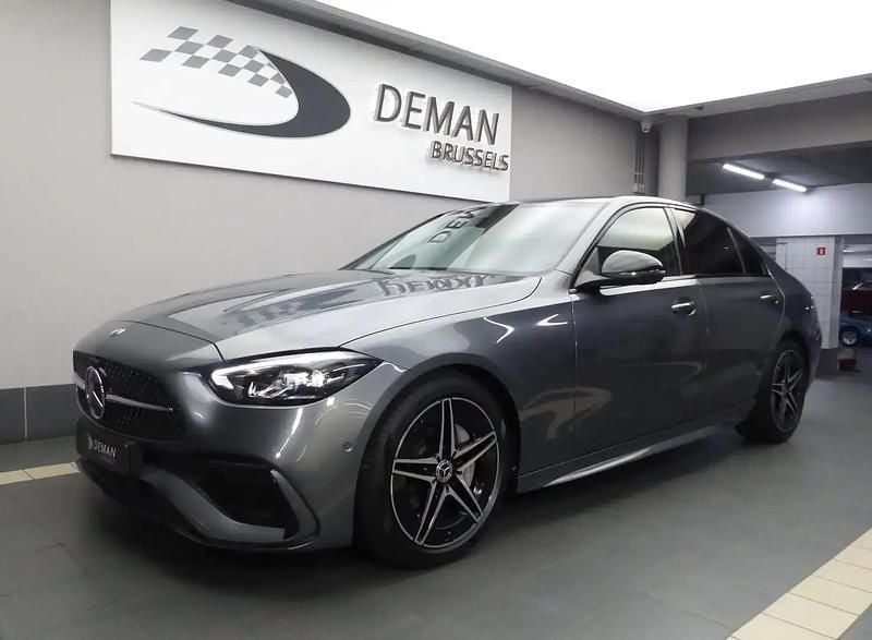 Gris Utilisé 2021 Mercedes C180 AMG line Berline | 38 500 € (Prix assez cher) - Image 1/4