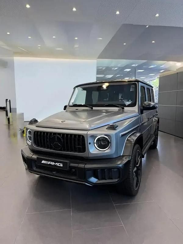 Gris Nouvelle 2025 Mercedes G63 AMG Active SUV | 252 750 € (Prix juste) - Image 1/4
