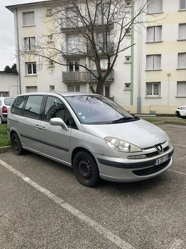 Image 2/4