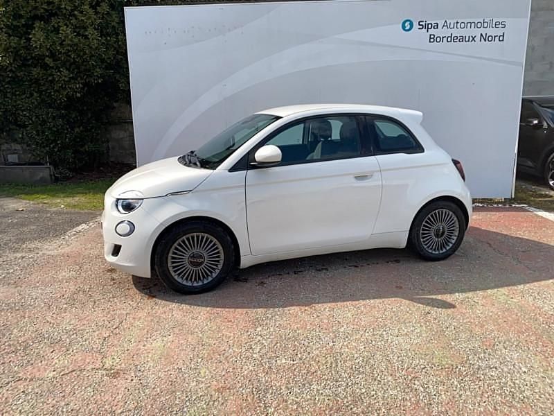 Blanc Utilisé 2022 Fiat 500e Citadine | 13 990 € (Prix juste) - Image 1/4