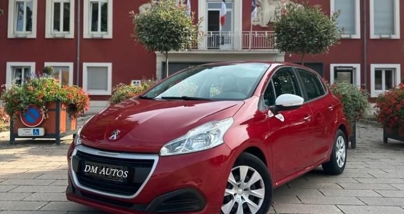 Rouge Utilisé 2018 Peugeot 208 Citadine | 6 990 € (Bon prix) - Image 1/4