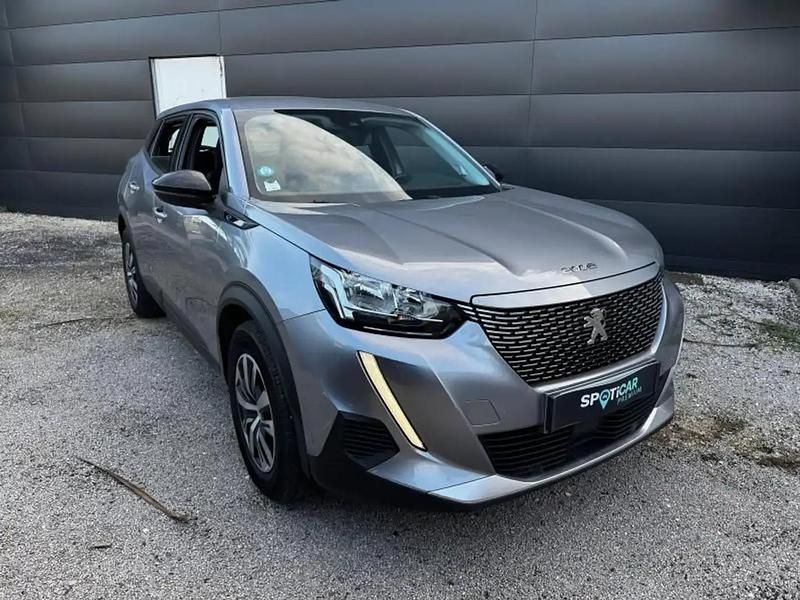 Gris Occasion 2022 Peugeot e-2008 Active SUV | 15 990 € (Bon prix) - Image 1/4