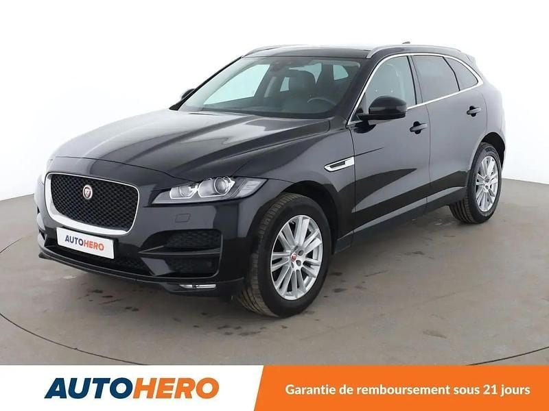 Noir Occasion 2019 Jaguar F-Pace Prestige SUV | 20 990 € - Image 1/2