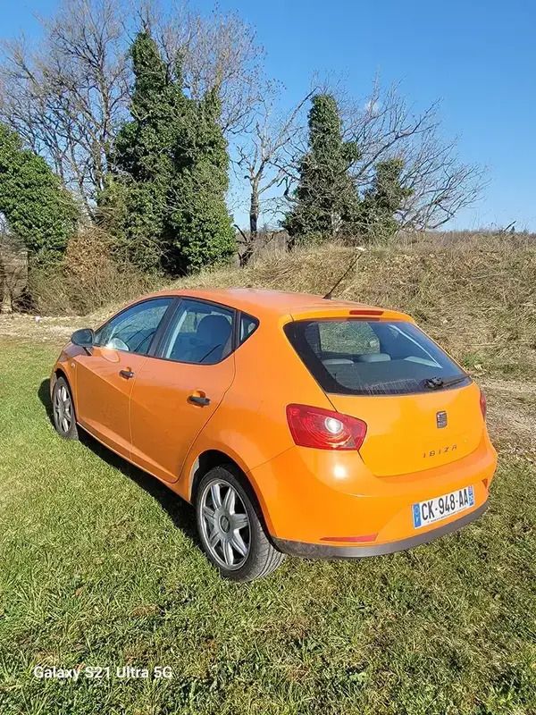 Utilisé 2010 Seat Ibiza SC Ecomotive Citadine | 3 800 € - Image 1/4